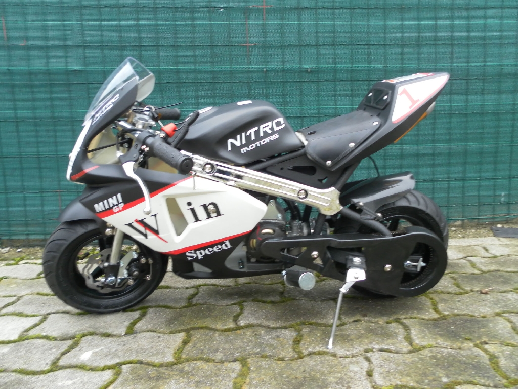 AUCUNE Pocket Bike Racing 49  2013 photo 4