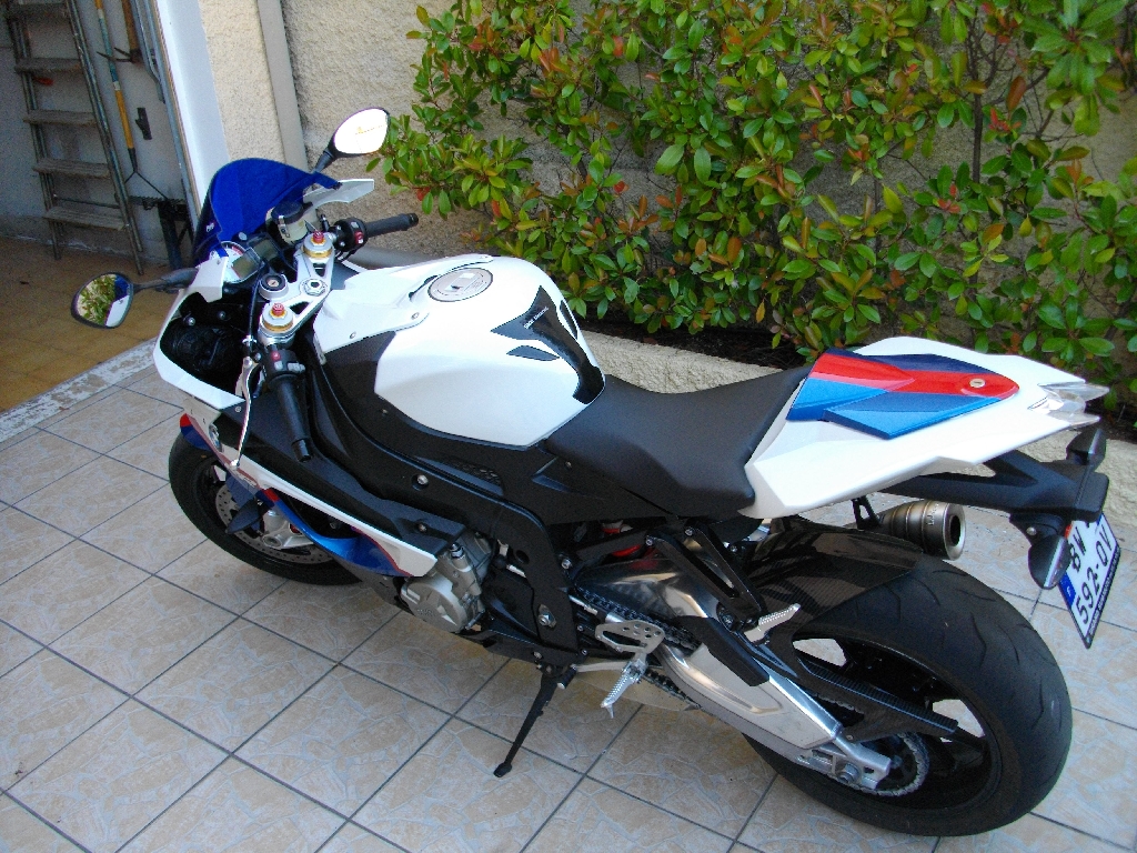BMW S 1000 RR  2011 photo 2