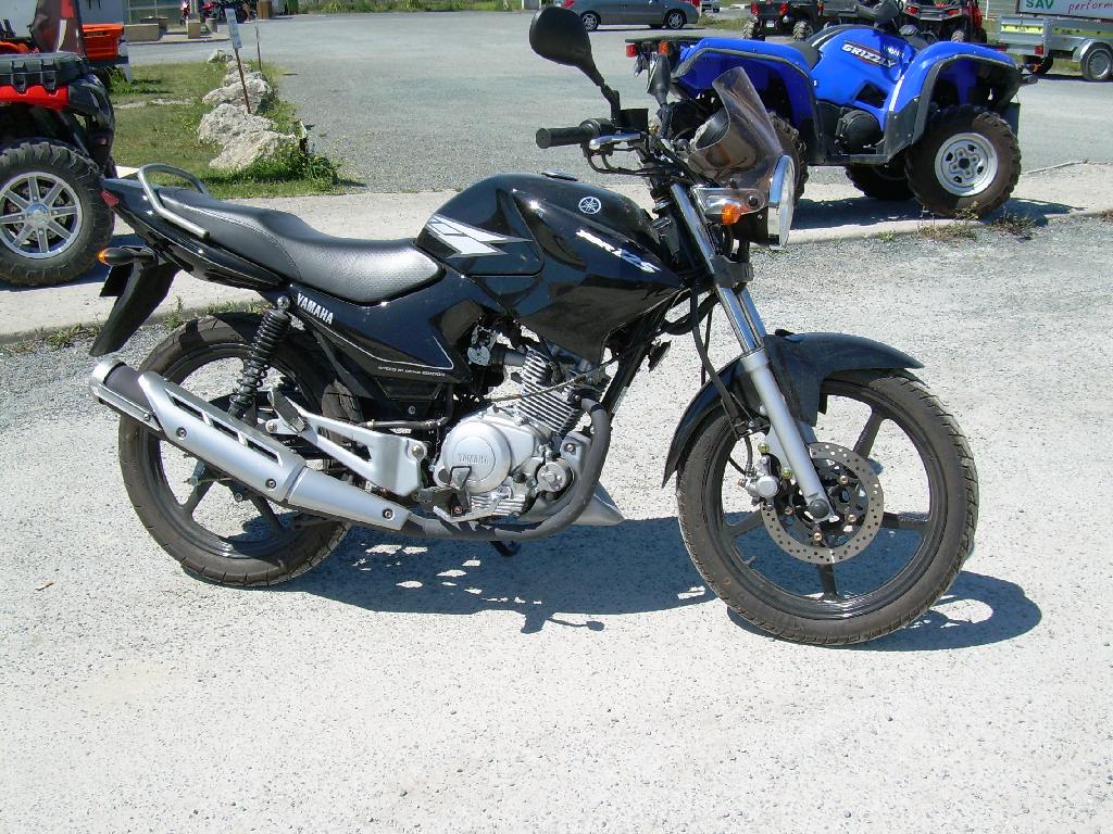 Moto YAMAHA YBR 125 serie limitée occasion