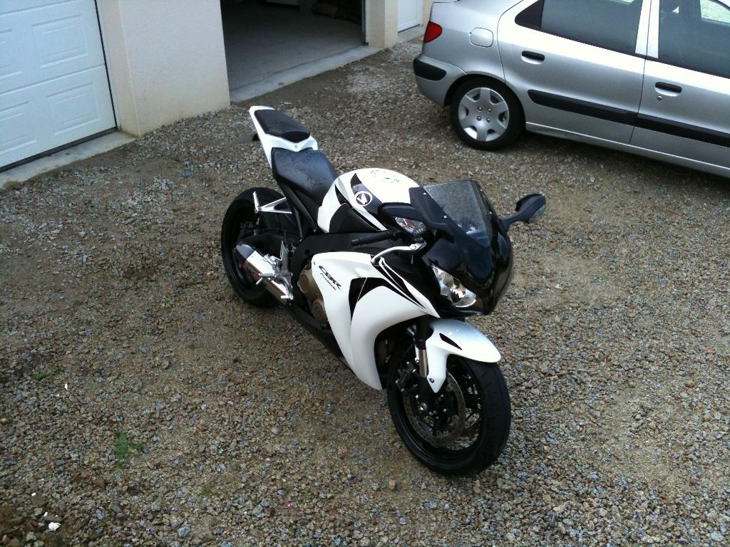 Moto HONDA CBR 1000 RR Fireblade occasion