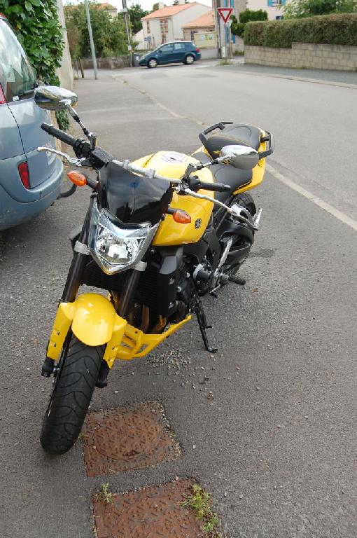 YAMAHA FZ1 N  2008 photo 2