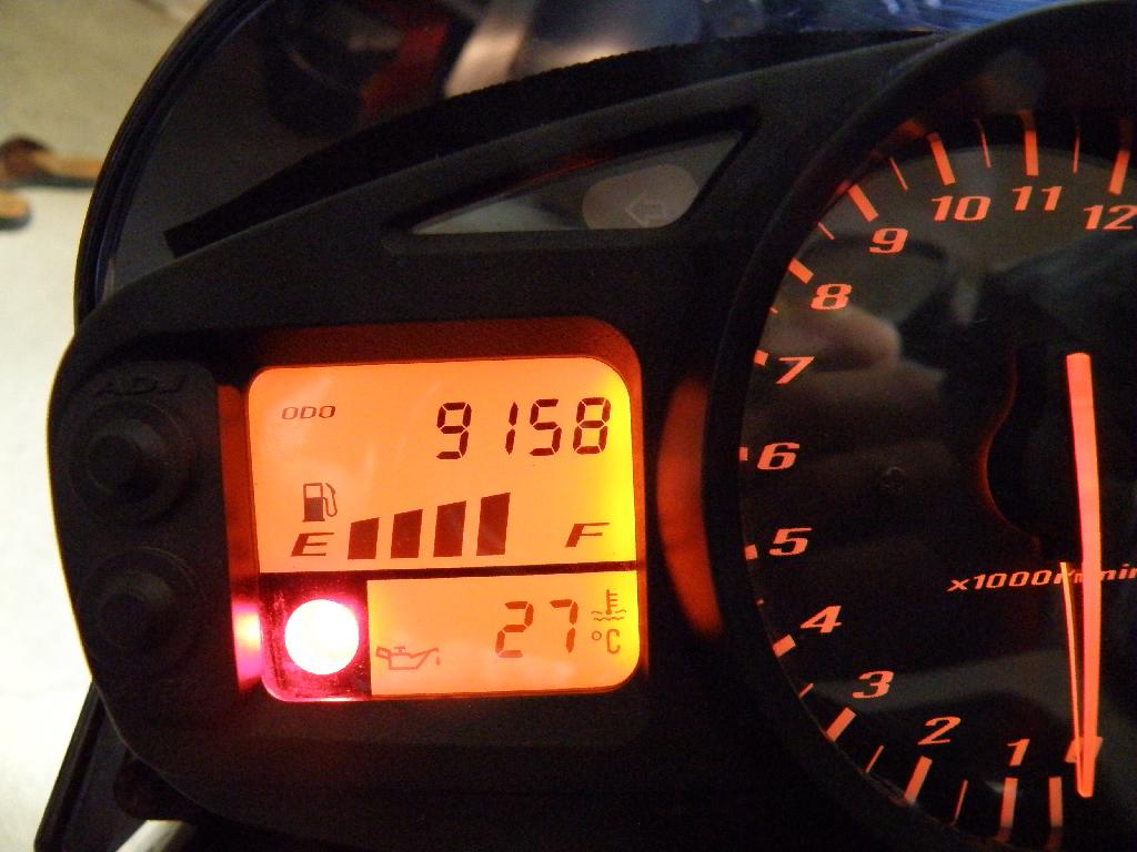 SUZUKI GSR 600  2008 photo 3