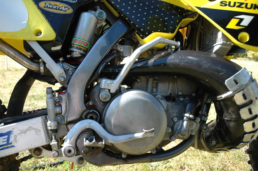 SUZUKI RM 250  2001 photo 3