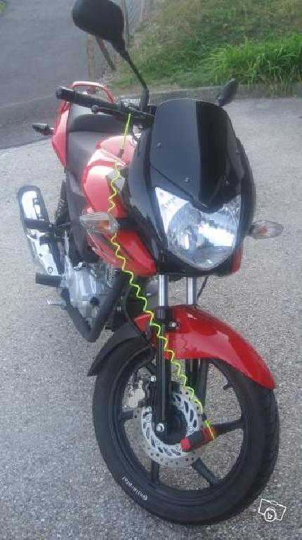 HONDA CBF 125  2010 photo 2