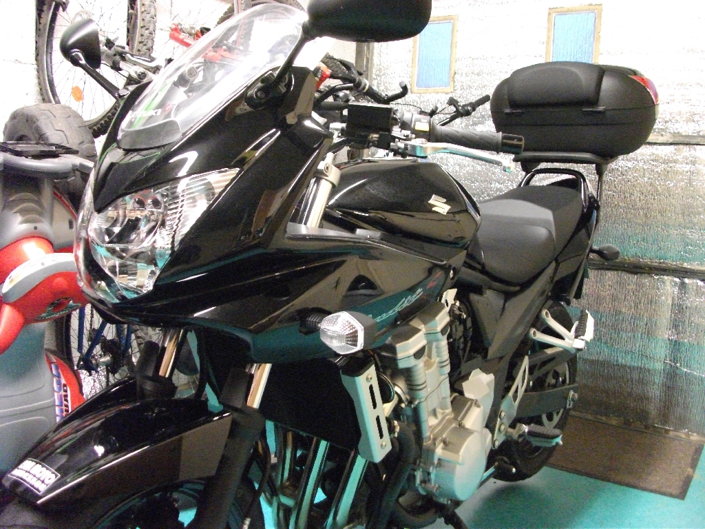 SUZUKI GSF Bandit 650 S  2009 photo 2
