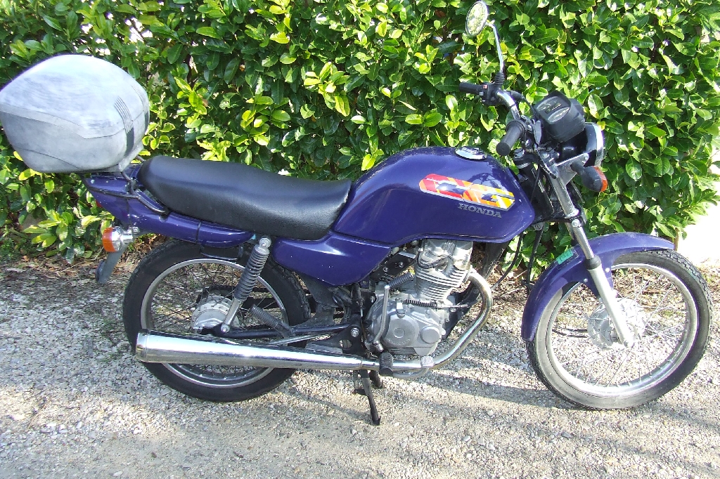 Moto HONDA CG 125  occasion