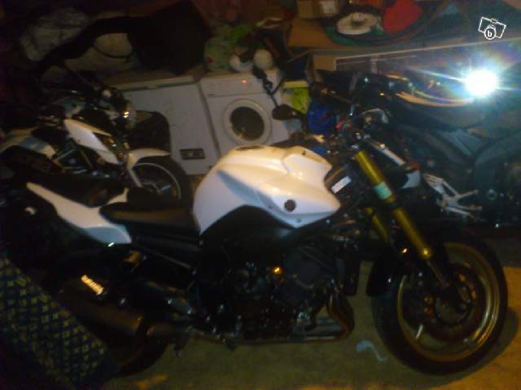 Moto YAMAHA FZ8 N  occasion