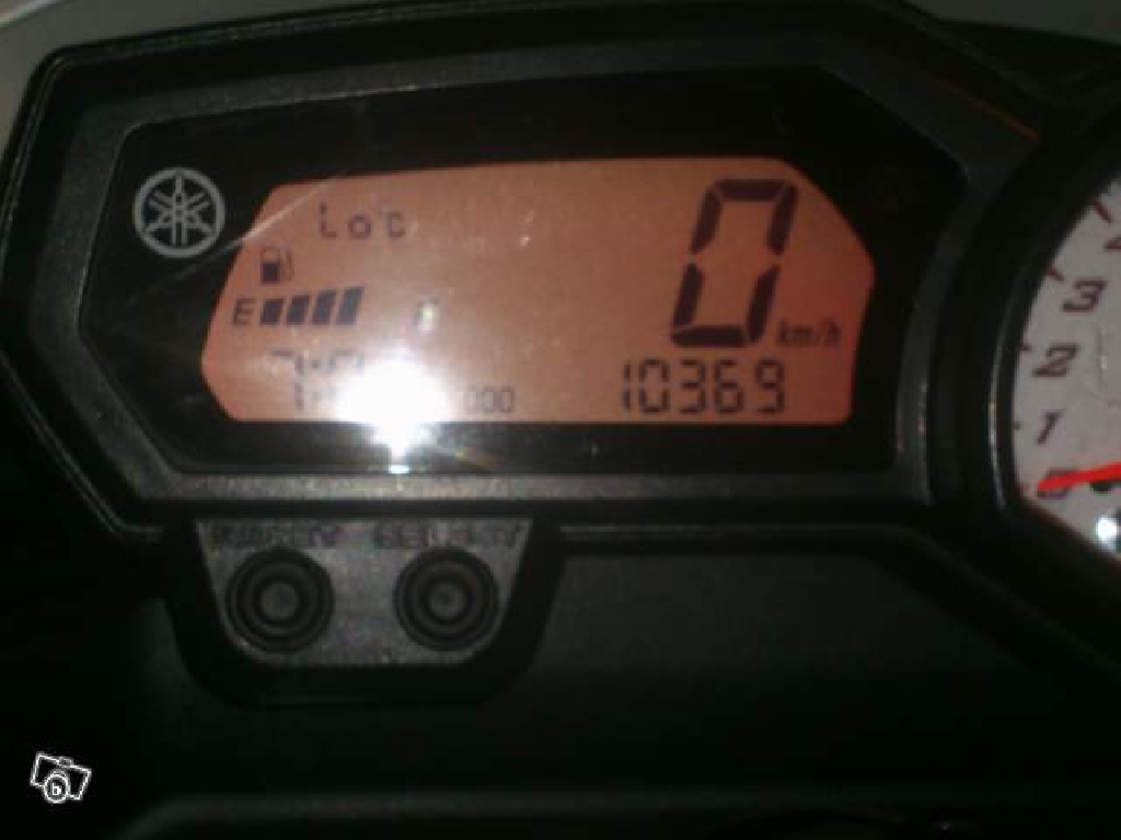 YAMAHA FZ8 N  2010 photo 3