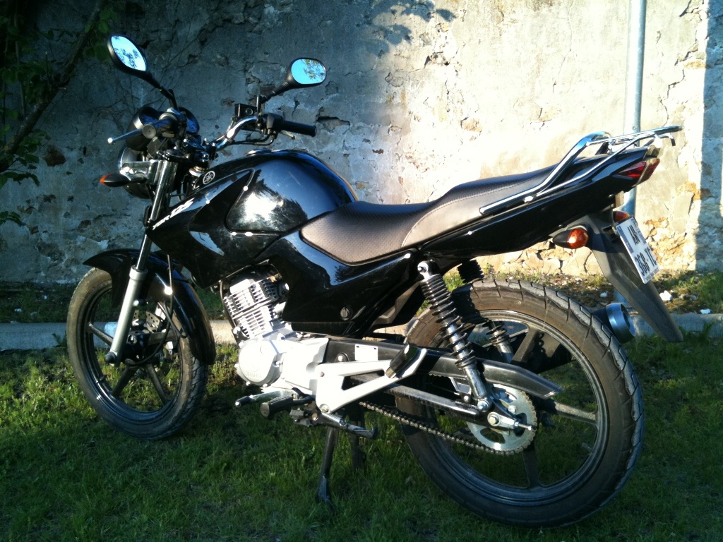 Moto YAMAHA YBR 125  occasion
