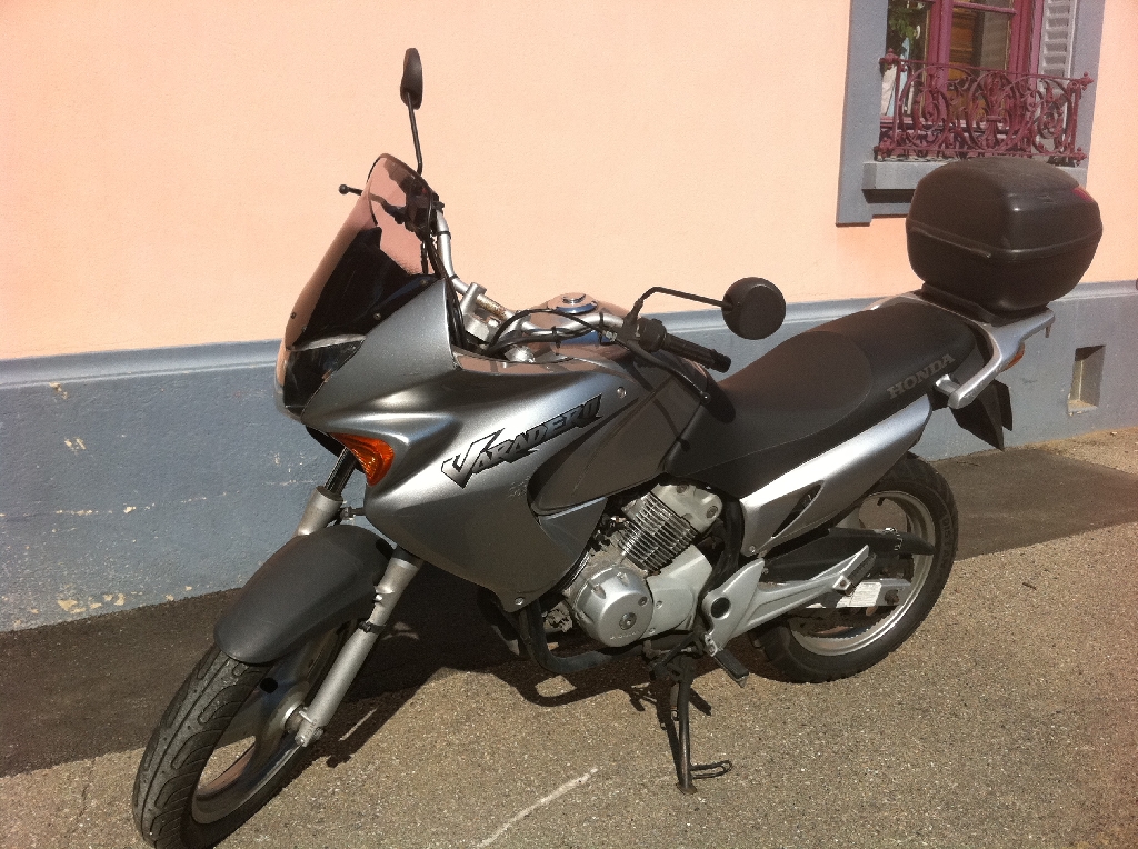 Moto HONDA XL 125 Varadero  occasion