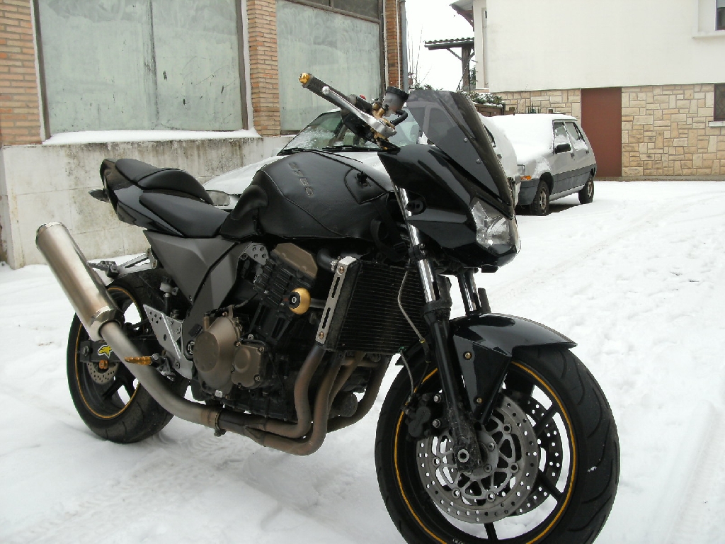 KAWASAKI Z 750  2006 photo 3