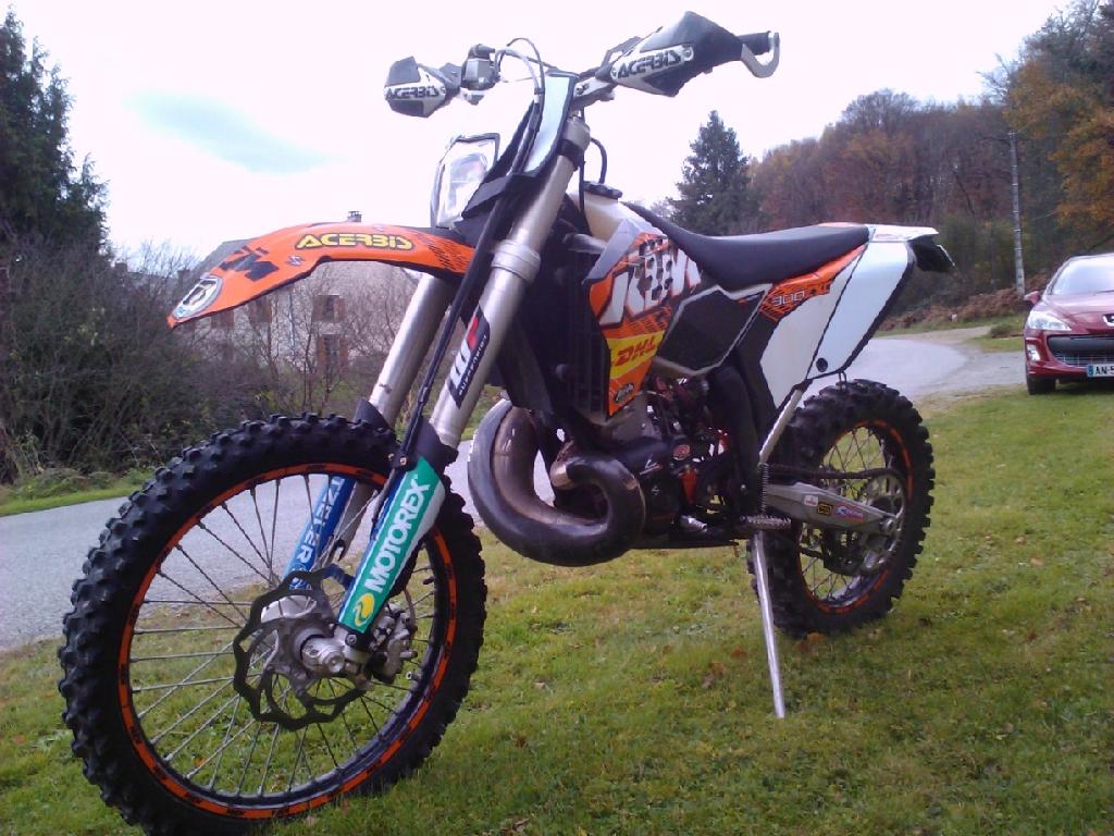 KTM 300 EXC  2011 photo 3