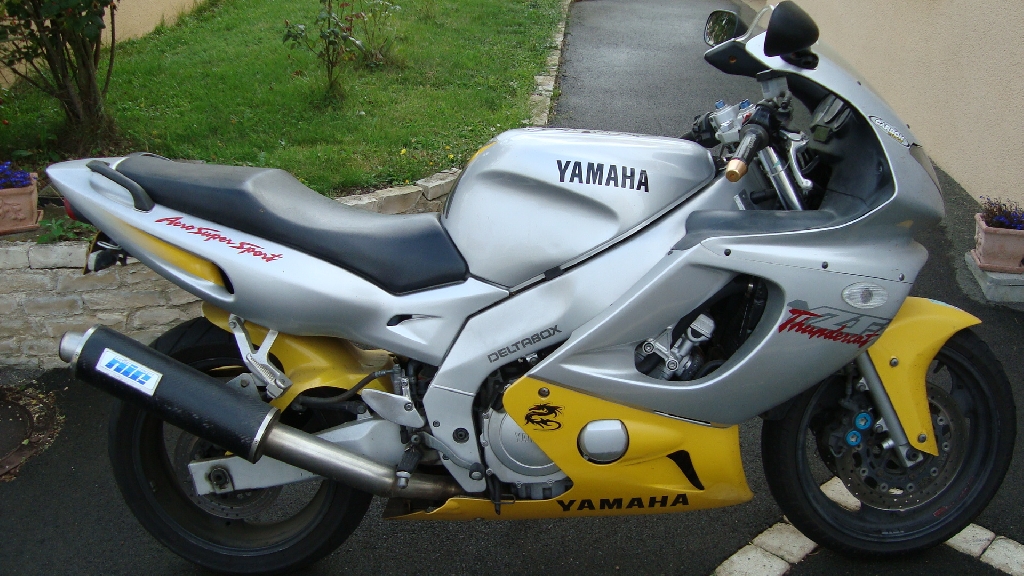 Moto YAMAHA YZF-R6  occasion