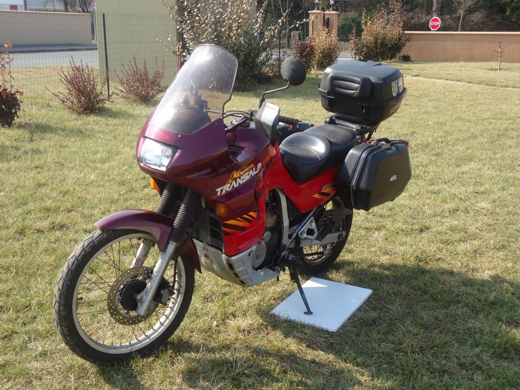 HONDA XLV 600 Transalp  1996 photo 2