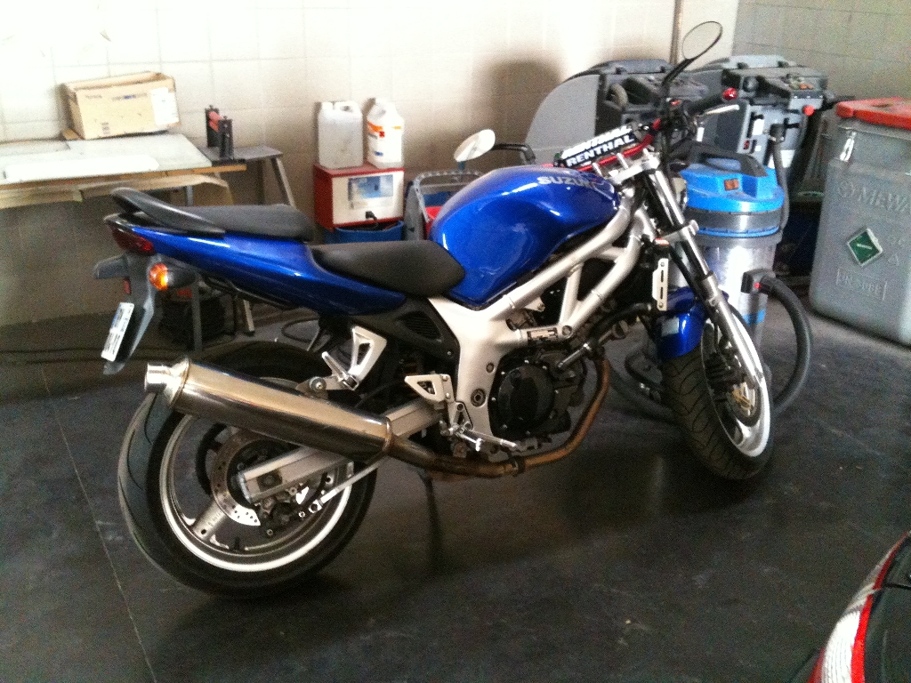 Moto SUZUKI SV 650 N occasion