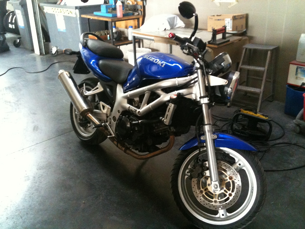 SUZUKI SV 650 N 2002 photo 2