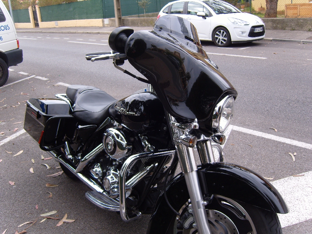 Moto HARLEY-DAVIDSON Street Glide  occasion