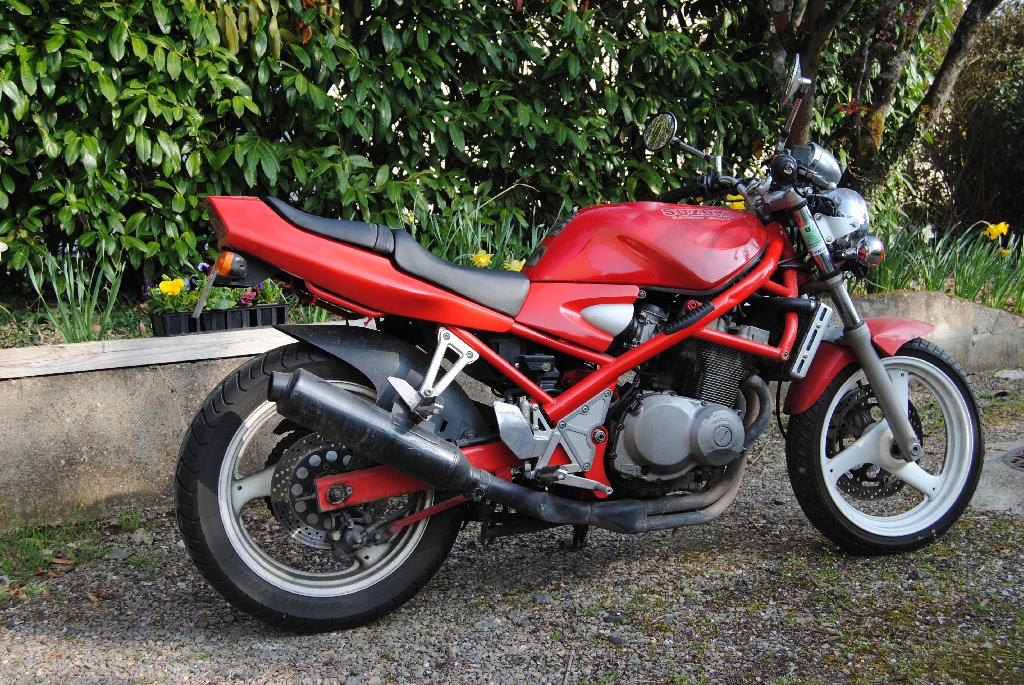 Moto SUZUKI GSF Bandit 400 N  occasion