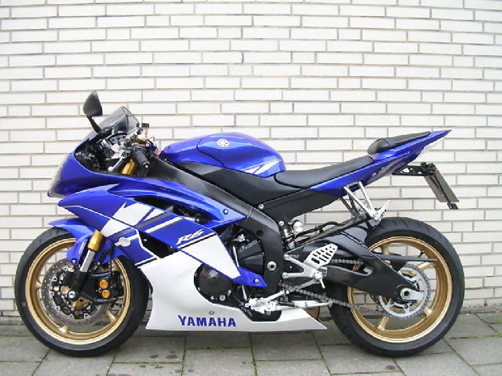 Moto YAMAHA YZF-R6  occasion