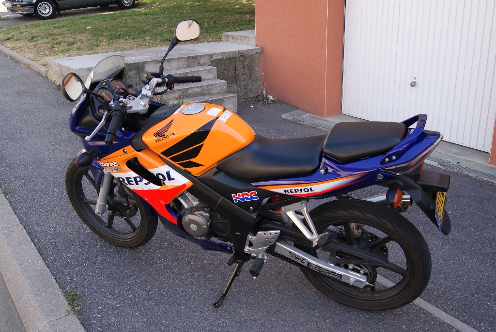 Moto HONDA CBR 125 Repsol occasion