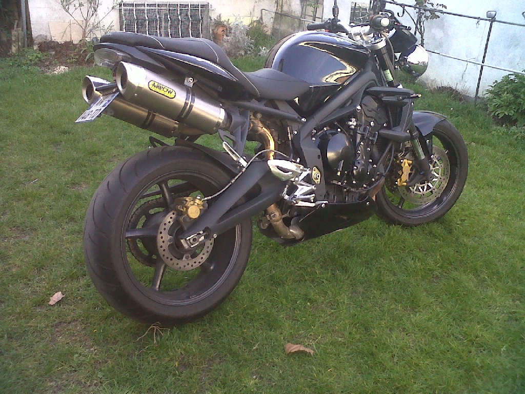 Moto TRIUMPH Street Triple 675 R Phamtom Black occasion