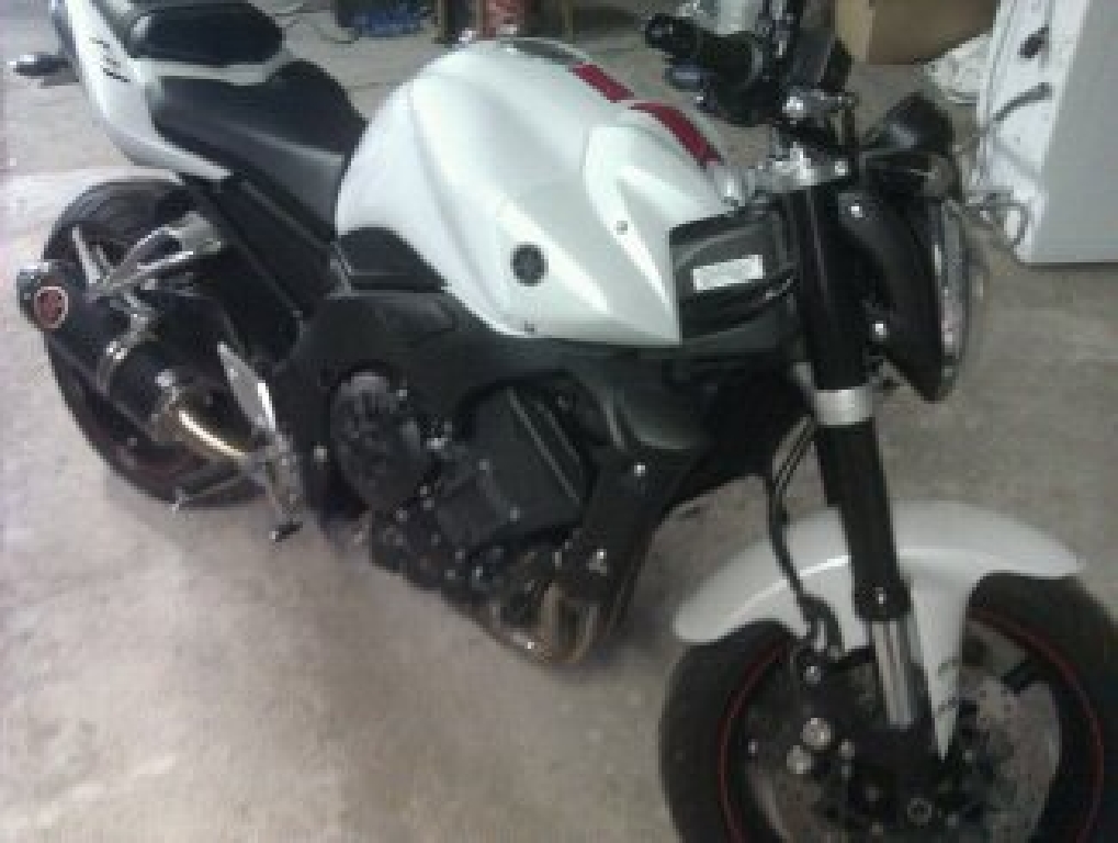 Moto YAMAHA FZ1 N  occasion