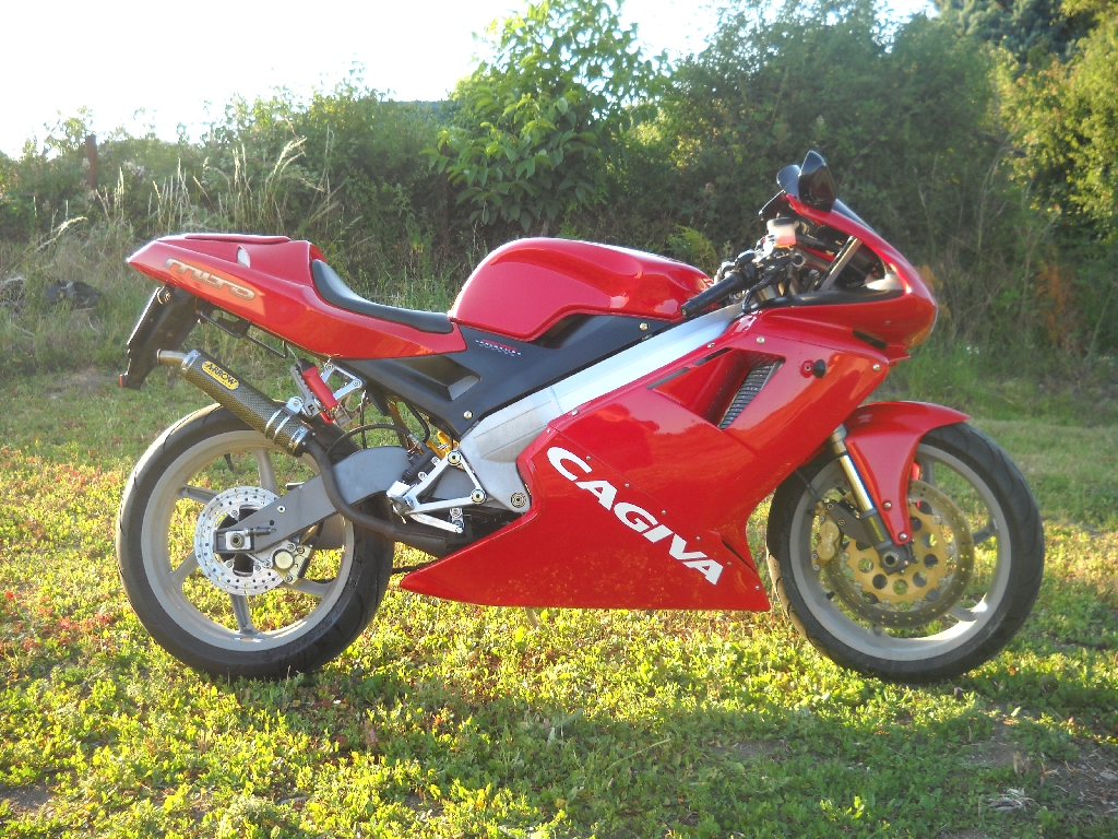 CAGIVA Mito 125  2005 photo 2