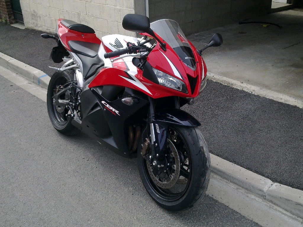 Moto HONDA CBR 600  occasion