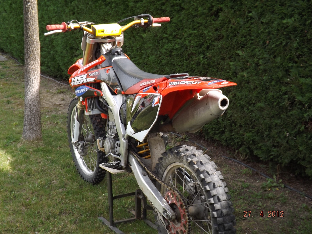 HONDA 250 CRF  2005 photo 3