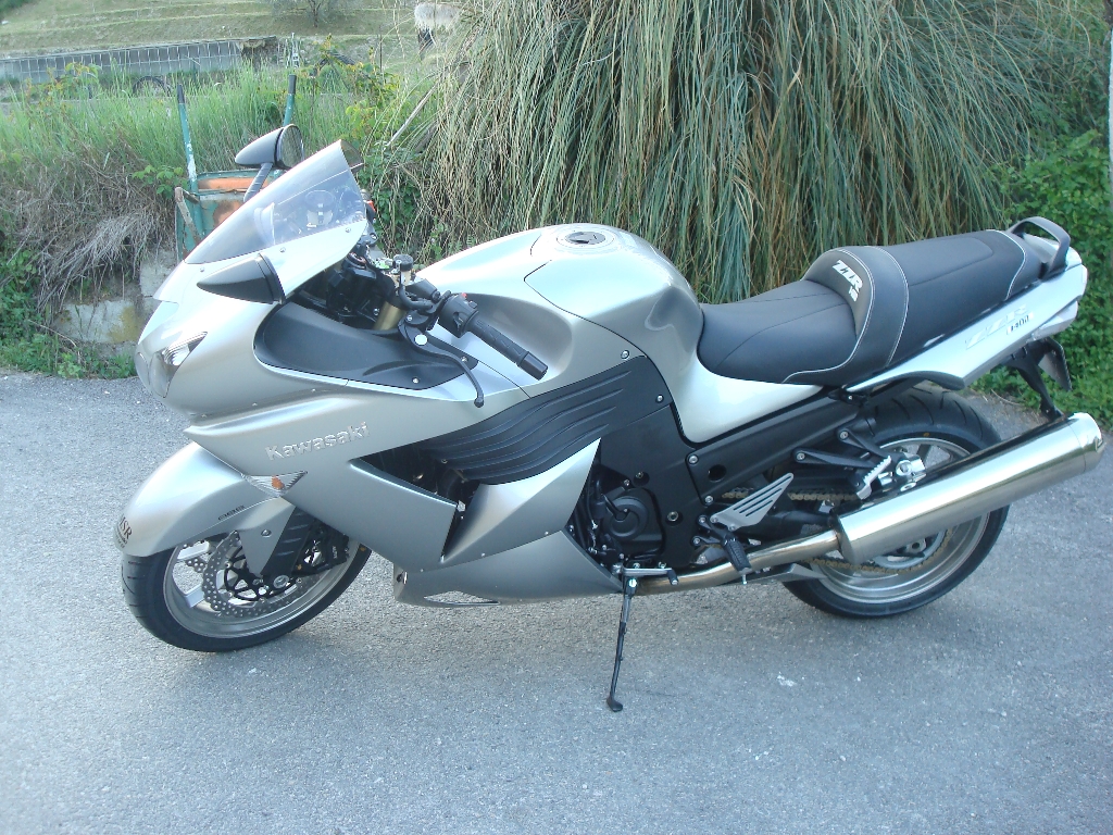 KAWASAKI ZZR 1400 ABS 2009 photo 2