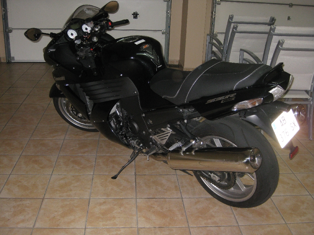 KAWASAKI ZZR 1400  2009 photo 3