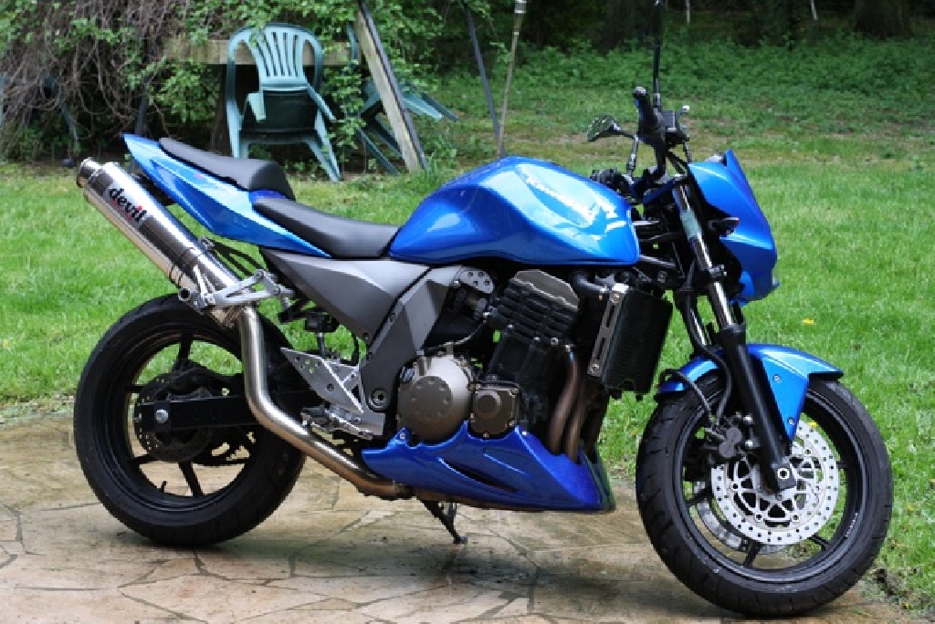 KAWASAKI Z 750  2005 photo 2