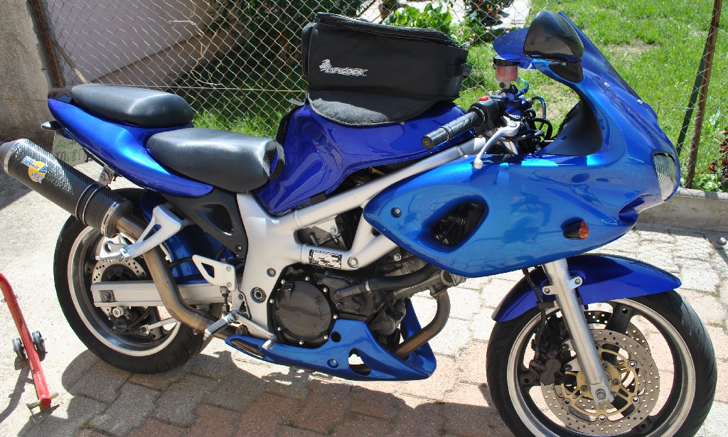 SUZUKI SV 650  2001 photo 2