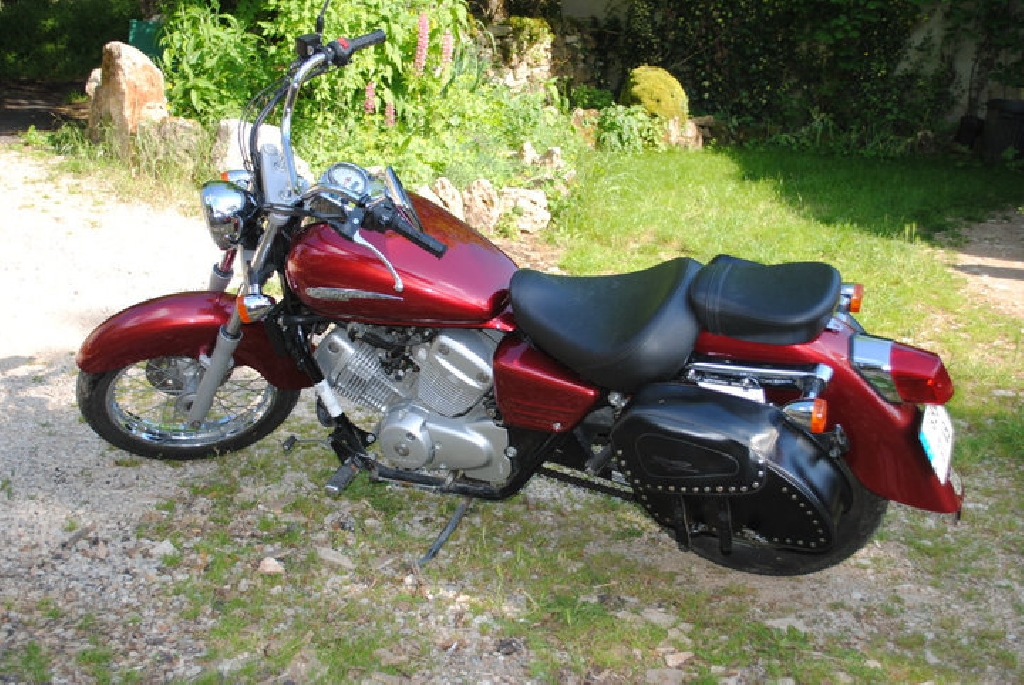 Moto HONDA Shadow 125  occasion