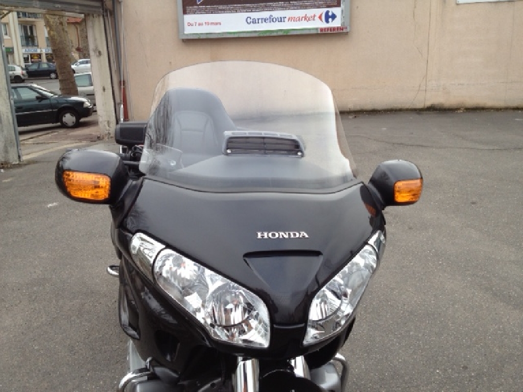 Moto HONDA GL 1800 Goldwing  occasion