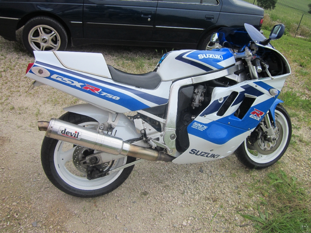 Moto SUZUKI GSX-R 750  occasion