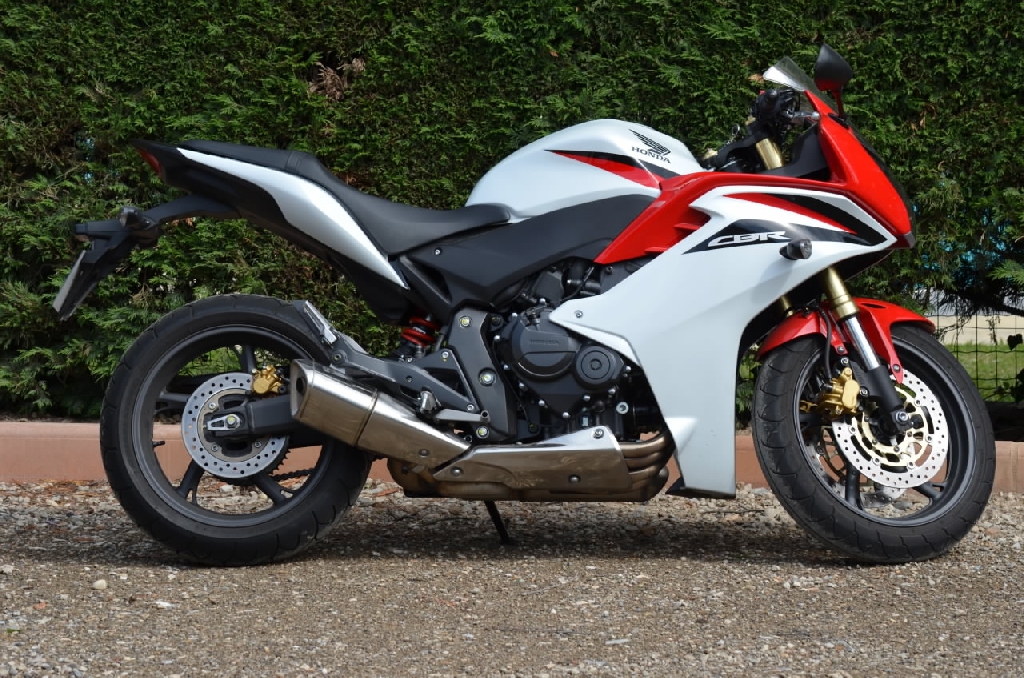 Moto HONDA CBR 600 F  occasion