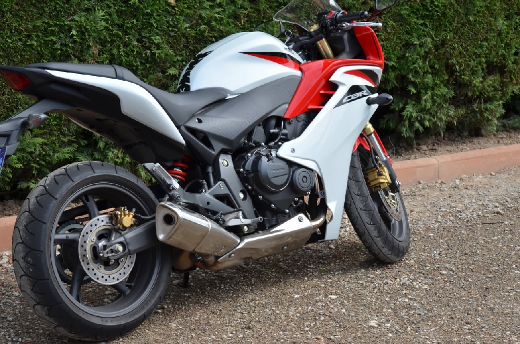 HONDA CBR 600 F  2011 photo 2