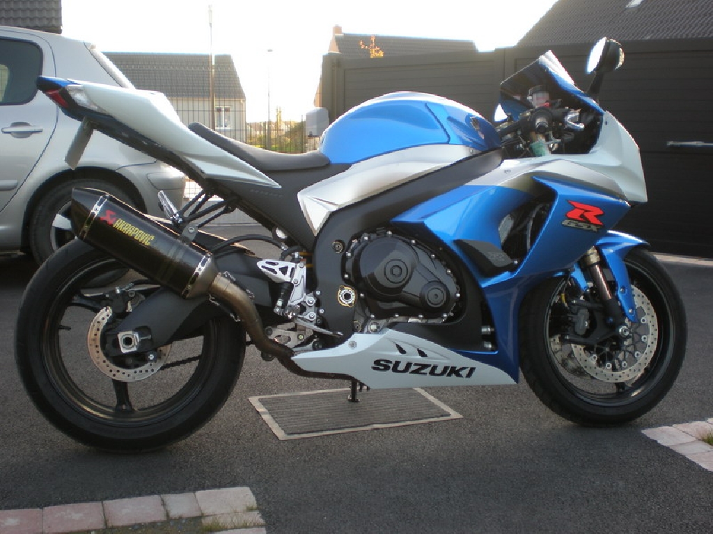 SUZUKI GSX-R 1000  2009 photo 3