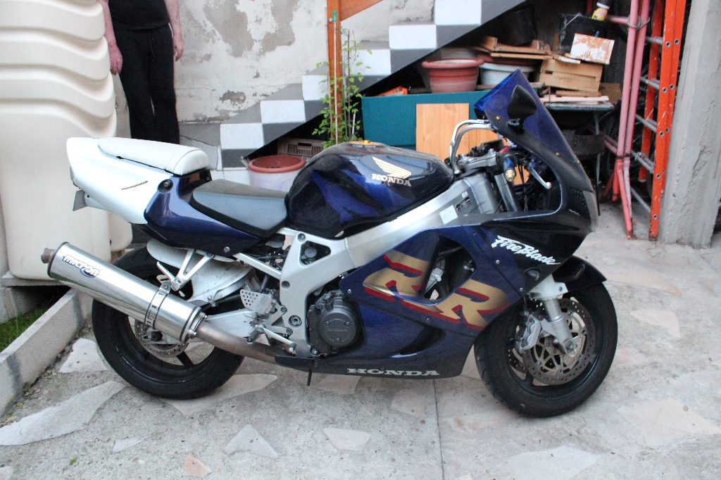 Moto HONDA CBR 900  occasion