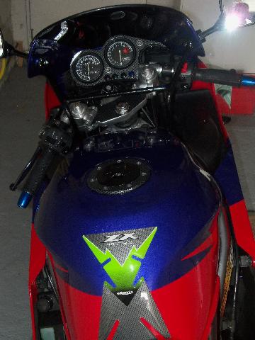 KAWASAKI ZX-6R Ninja  1996 photo 2