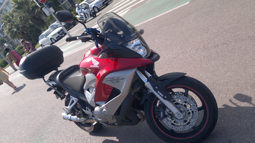 HONDA Crossrunner  2011 photo 2