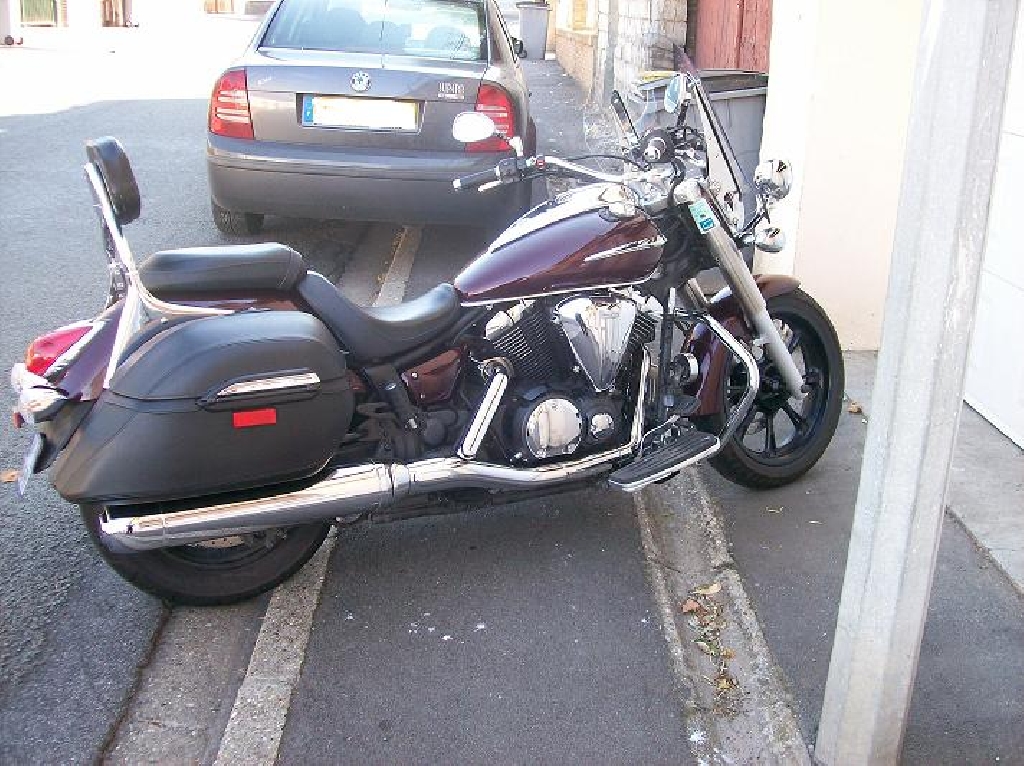 YAMAHA XVS 950 A Midnight Star touring 2010 photo 3