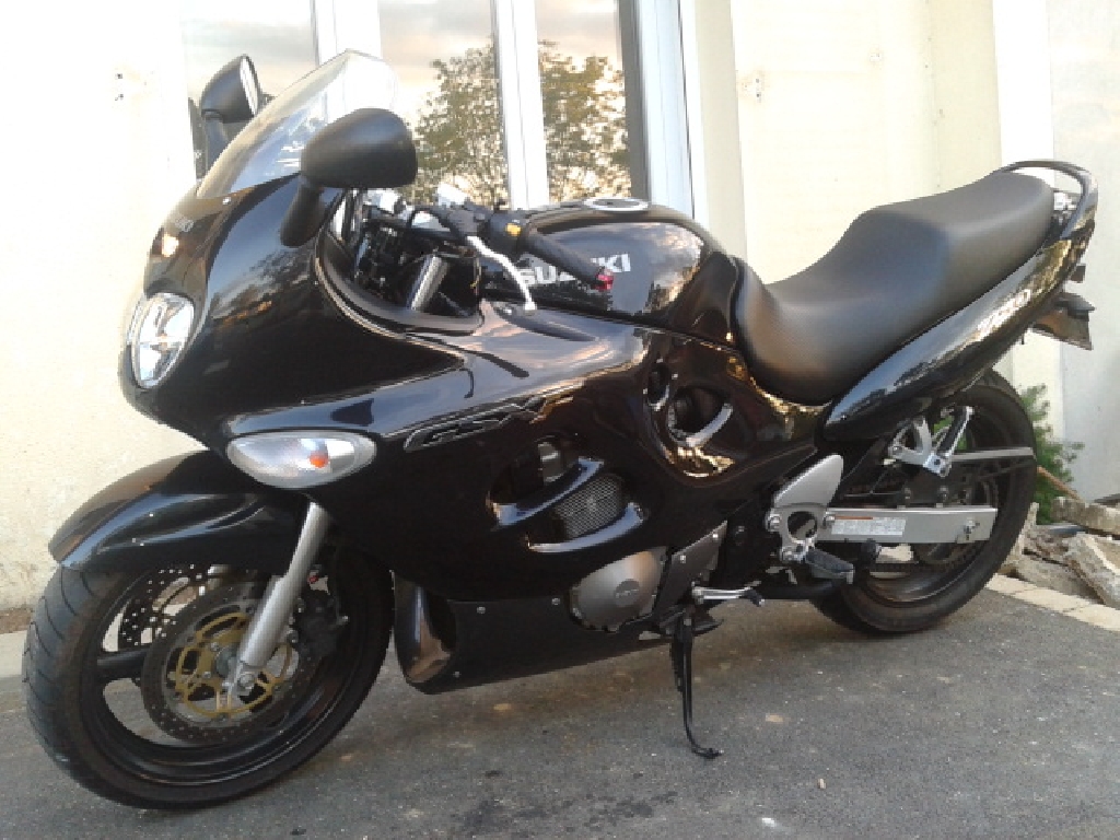 Moto SUZUKI GSX 750 F  occasion