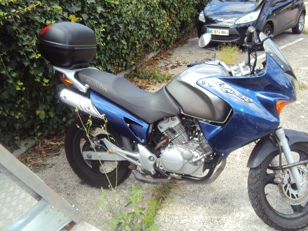 Moto HONDA XL 125 Varadero honda varadero  xl occasion