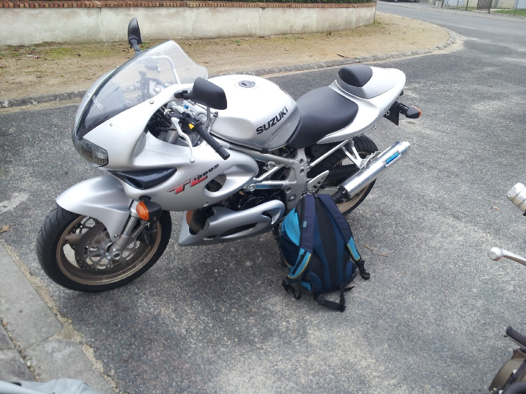 SUZUKI TL 1000 S  2000 photo 2