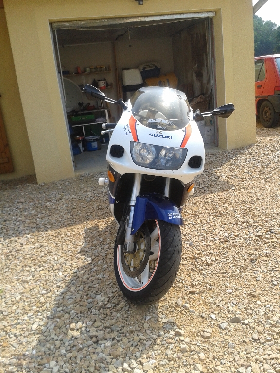 SUZUKI GSX-R 750 SRAD 2006 photo 2