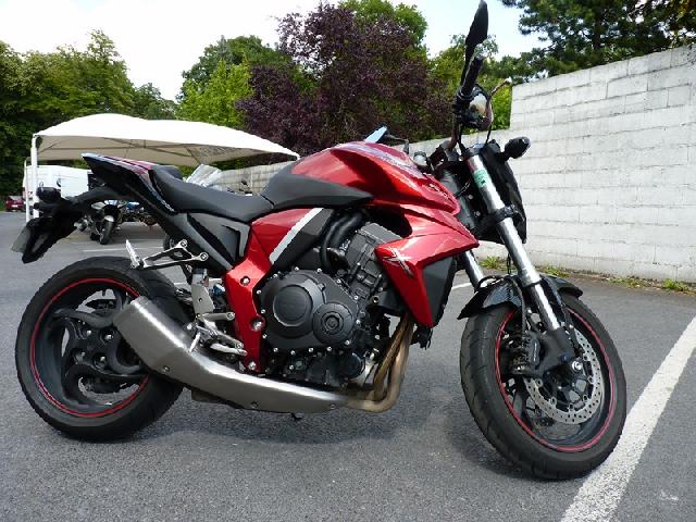 HONDA CB 1000 R  2010 photo 2