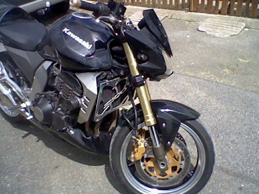 KAWASAKI Z 1000  2005 photo 3