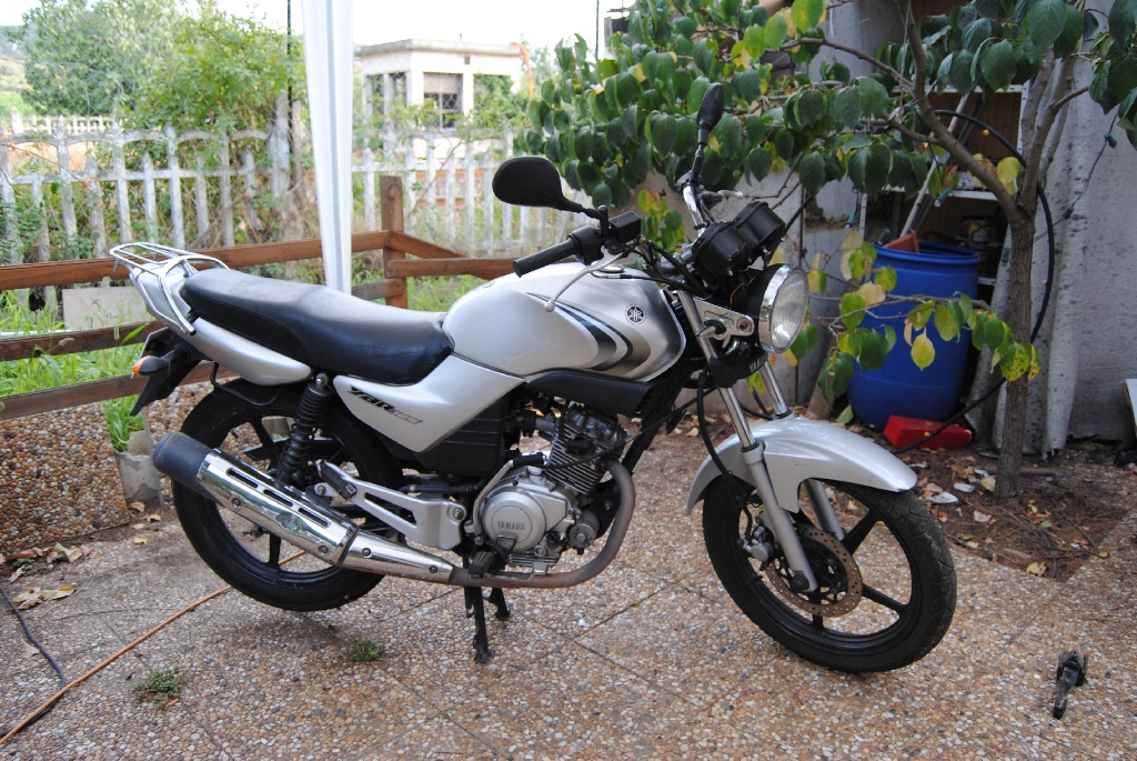 Moto YAMAHA YBR 125  occasion
